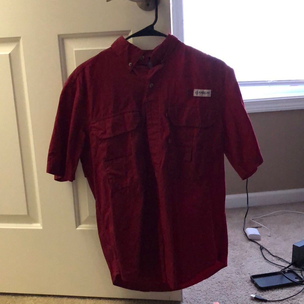Magellan button up